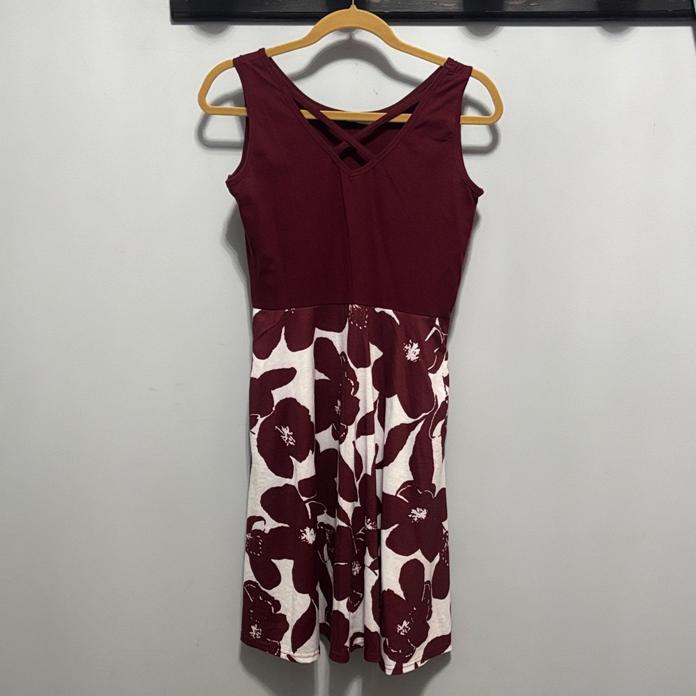 Floral Burgundy and White knit Dress
